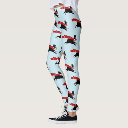 Boston Terrier Dog mit Red Scarf Gemustert Leggings (Links)