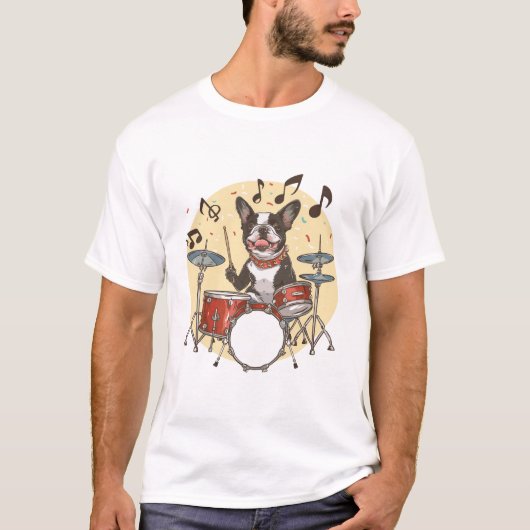 Boston Terrier Dog Playing Drums T-Shirt (Vorderseite)