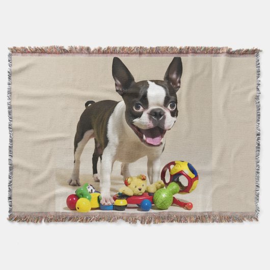Boston Terrier Dog Playing with Toys Decke (Vorderseite)
