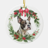 Boston Terrier Dog Red Bow Holly Wreath Keramik Ornament (Vorne)