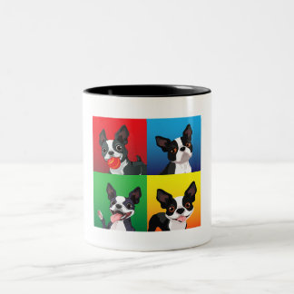 Boston Terrier Dog sieht glücklichen Mutter Vater Zweifarbige Tasse
