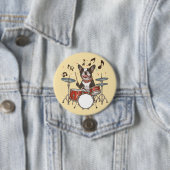 Boston Terrier Hund spielt Schlagzeug Button (Beispiel)