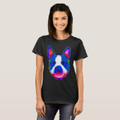 Boston Terrier in hellen Wasserfarben lächeln T-Shirt (Vorne ganz)