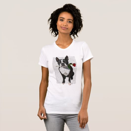 Boston Terrier mit Rose im Mund T-Shirt (Vorne ganz)