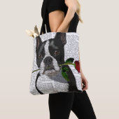 Boston Terrier mit Rose im Mund Tasche (Von Nahem)