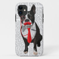 Boston-Terrier mit roter Krawatte und Schnurrbart