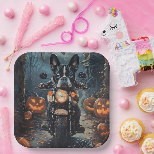 Boston Terrier Riding Motorrad Halloween Beängstig Pappteller (Party)