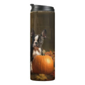 Boston Terrier Welpe Autumn Delight Pumpkin Thermosbecher (Nach rechts gedreht)