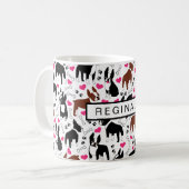 Boston Terriers and Hearts Cute Custom Name Kaffeetasse (Vorderseite Links)