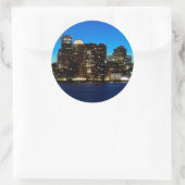 Bostoner Skyline mit dem Mond Runder Aufkleber (Tasche)