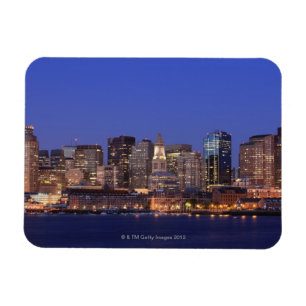Bostonhafen und -Skyline.  Boston ist eins der 9 Magnet