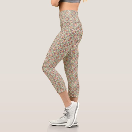 Botanical Pop_Forest Capri Leggings (Links)