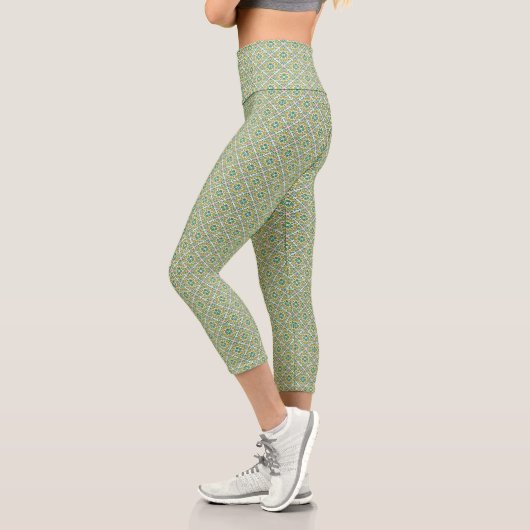 Botanical Pop - Olive Capri Leggings (Links)