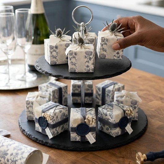Botanical Toile | Hydrangea & Sea Holly Geschenkpapier