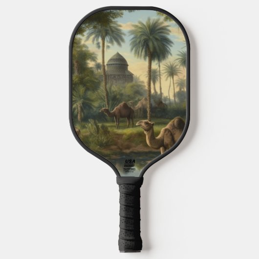 Botanisch: Dromedaren im Dschungel in der Nähe ein Pickleball Schläger (Vorderseite)