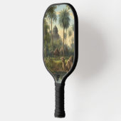 Botanisch: Dromedaren im Dschungel in der Nähe ein Pickleball Schläger (Links)