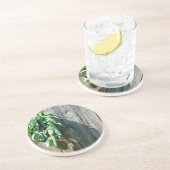 Botanisch grüne Kräuter, die vom Korn des Holzes b Untersetzer (Seite)