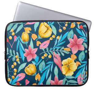 Botanische Aquarellfarbe: Blume, Blätter verzieren Laptopschutzhülle