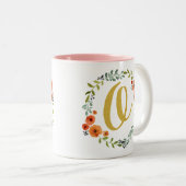 Botanische Blume Wreath Gold Monogram Initial O Zweifarbige Tasse (VorderseiteRechts)