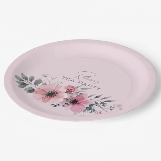 Botanische Chic floral elegante graurosa Blume Pappteller (Schrägansicht)