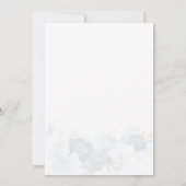 Botanische florale Dusty Blue Script Hochzeit Einladung (Rückseite)