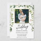 Botanische grüne Kalligrafie HochzeitGold-Rahmen Einladung (Vorderseite)