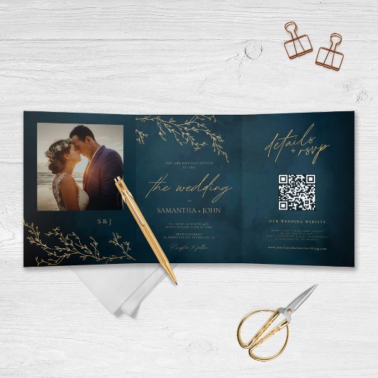 Botanische Hochzeit in Blau und Gold Dreifach Gefaltete Einladung