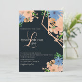 Botanische Hochzeit mit Wasserfarbe Mit Monogramm Einladung (Stehend Vorderseite)