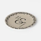 Botanische Hochzeit von schwarzem Leaf mit moderne Pappteller (Schrägansicht)