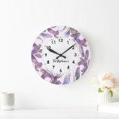 Botanische Illustration: Lila Wasserfarbe Ire Große Wanduhr (Zuhause)