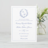 Botanische Keilhochzeit mit Dusty Blue Monogram Einladung (Stehend Vorderseite)