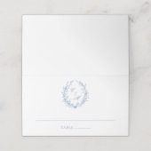 Botanische Keilhochzeit mit Dusty Blue Monogram Platzkarte (Außenseite Aufgefaltet)