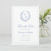 Botanische Keilhochzeit mit Dusty Blue Monogram Save The Date (Stehend Vorderseite)