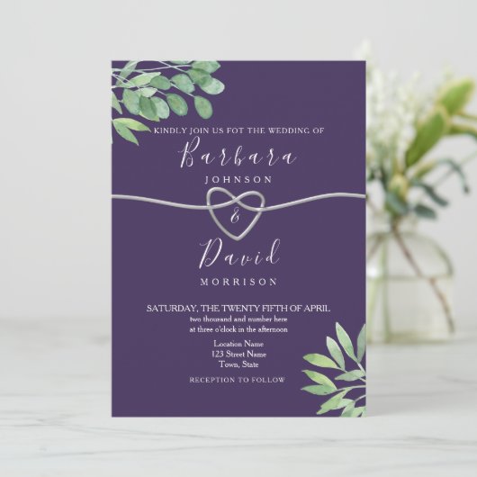 Botanische Lila Hochzeit Einladung (Stehend Vorderseite)