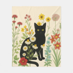 Botanische Natur – Schwarze Katze im Wildblumengar Fleecedecke
