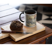 Botanische Szene von Zebras und Löwen in einer Oas Tasse