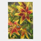 Botanische Taglilie, kanadische Fotografie Geschirrtuch (Vertikal)