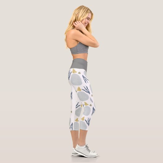 Botanische Vegetation Gray Capri Leggings (Rechts)