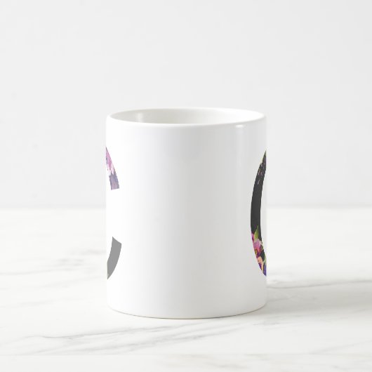 Botanische violette Blüten Letter C Monogramm Kaffeetasse (Mittel)