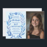 Botanische Wasserfarbe CUSTOM FOTO Bat Bar Mitzvah Einladung<br><div class="desc">Perfekte Karte, um eine Fledermausmitzvah, Bar mitzvah oder andere jüdische Feier anzukündigen! Handgezeichnete, zarte Blättertramkunst für Sie! Vollständig anpassbar! Klicken Sie auf "Personalisieren" oben, um den Text zu bearbeiten, fügen Sie Ihr Foto. Klicken Sie auf "Bearbeiten mit dem Designwerkzeug", um die Schriftart, Farben und Einstellungen anzupassen. Auch können Sie den...</div>