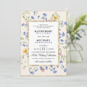 Botanische Wildblume und QR Code Hochzeit Einladung (Stehend Vorderseite)