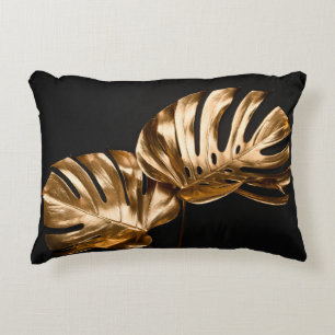 Botanischer Blumenbanner mit dunklem Moody oder Hi Dekokissen