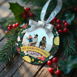 Botanischer Blumengarten Elegantes Foto Rahmen grü Ornament Aus Metall<br><div class="desc">Verbringen Sie die Freude in dieser Urlaubssaison mit unserem gelungenen botanischen Blumengestein und unserem eleganten Foto mit Metallrahmen. In unserem Design finden Sie unsere handgezeichnet, blumengeschmückten Botanicals. Die blühenden Botanikale bilden einen wunderschönen Rahmen um den dekorativen Rahmen des Fotos. Passen Sie Ihre Unterschrift mit Ihrem Foto, Jahr und Ihrer Familie...</div>