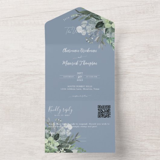 Botanischer Dusty Blue QR Code Hochzeit All In One Einladung (Innen Boden)