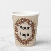 Botanischer Kaffebohnen-Kranz mit individuellem Lo Pappbecher (Vorderseite)