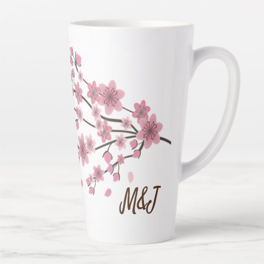 Botanischer Kirschblossom Falling Petals Ombré Art Milchtasse (Rechts)