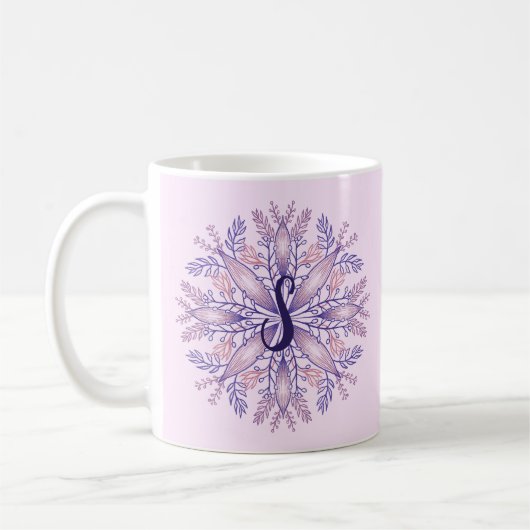 Botanischer Monogramm-Cogagecore boho blumenrosa Kaffeetasse (Links)