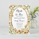 Botanisches Brautparty Biene Brie to Bee Einladung (Stehend Vorderseite)