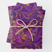 Botanisches feines Muster in dunklem Lila Geschenkpapier Set (Beispiel)