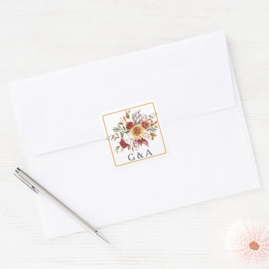 Botanisches Monogramm Fall Watercolor Quadratischer Aufkleber (Umschlag)